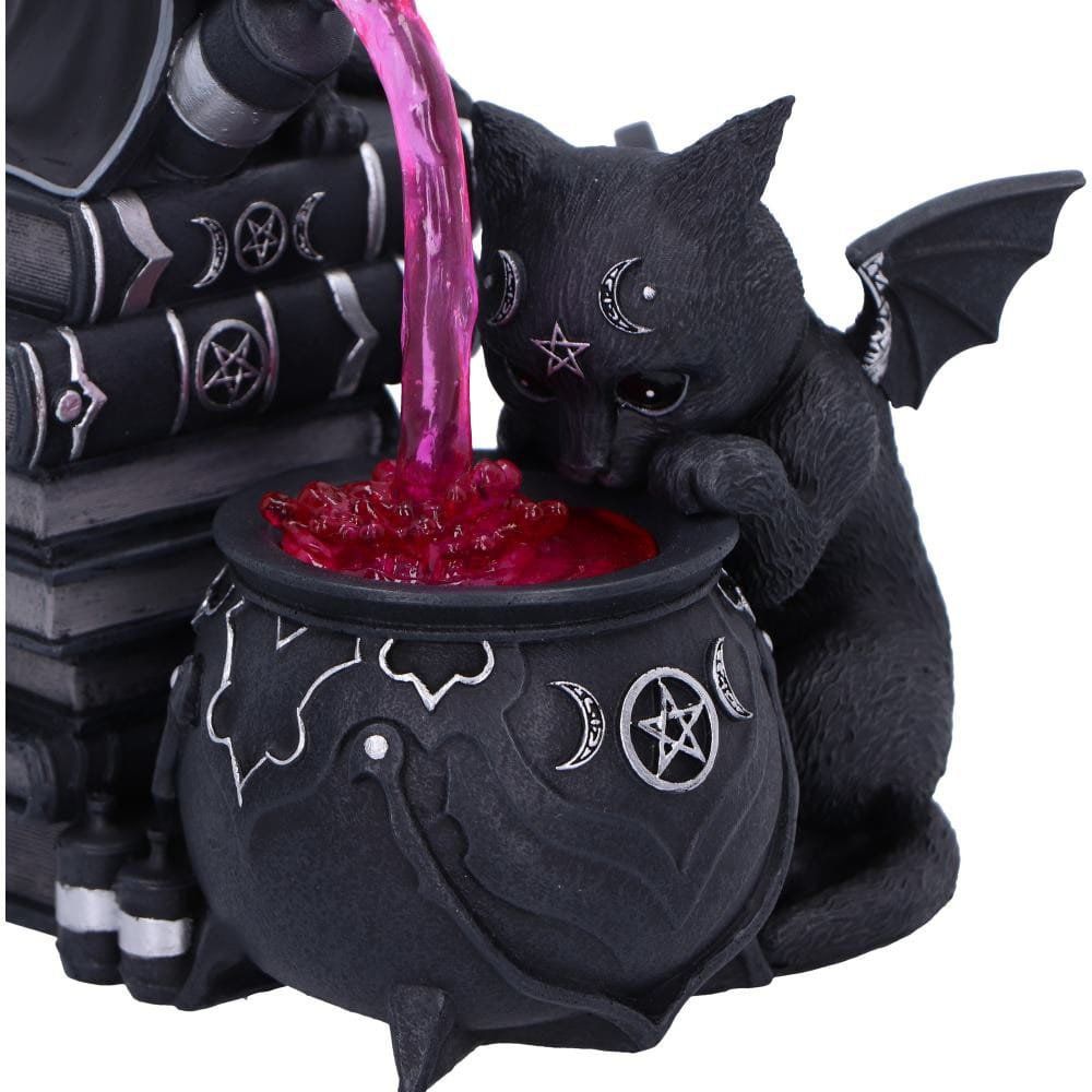 Statuette: Cult Cuties figurine Curious Cauldron 18 cm – Nuovo e nell'imballaggio originale da St-Imier venduto da ATTAKSHOP 4