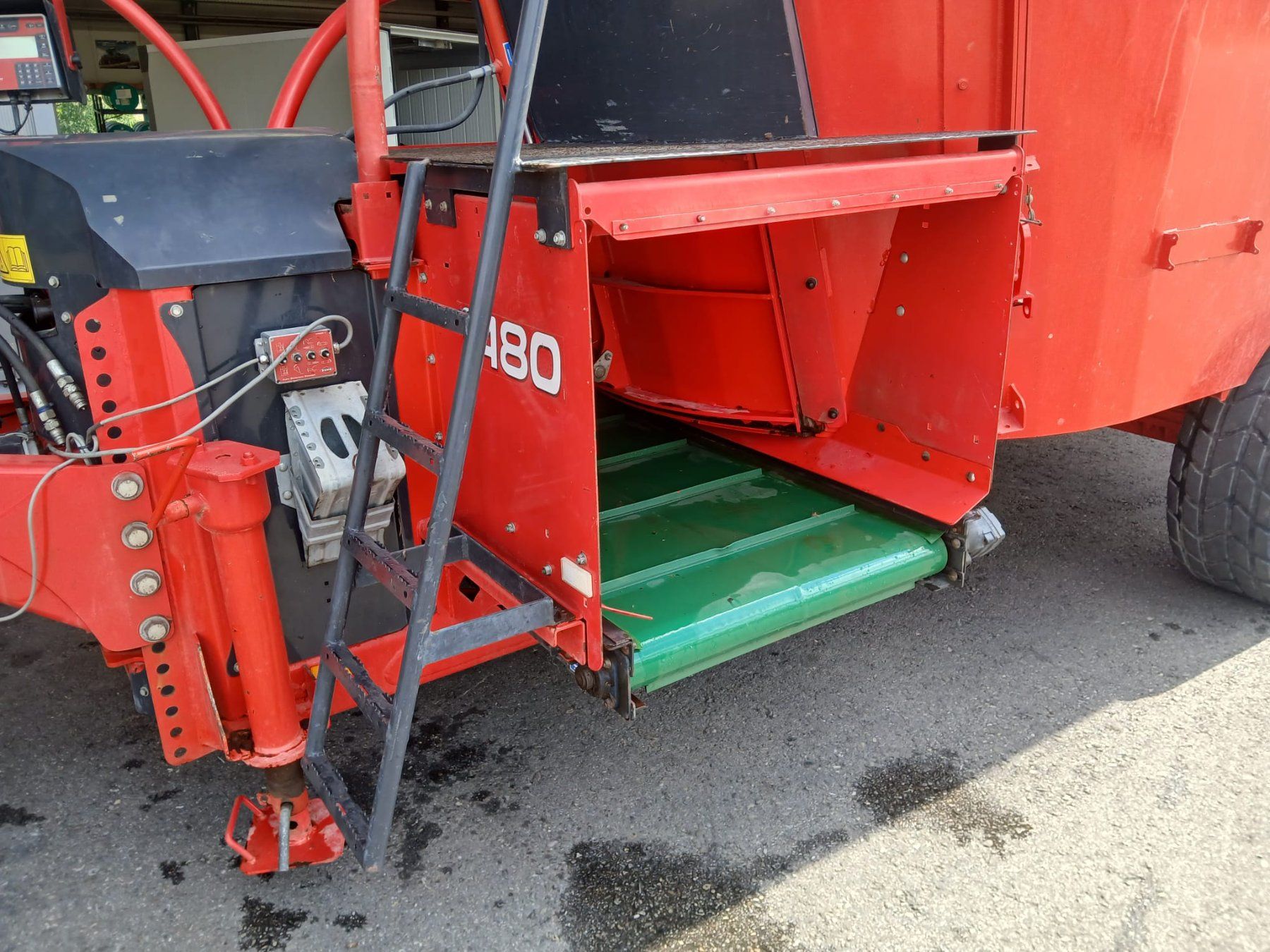 Tutte le macchine: Futtermischwagen – Usato da Roggliswil venduto da PeterMaschinen 4