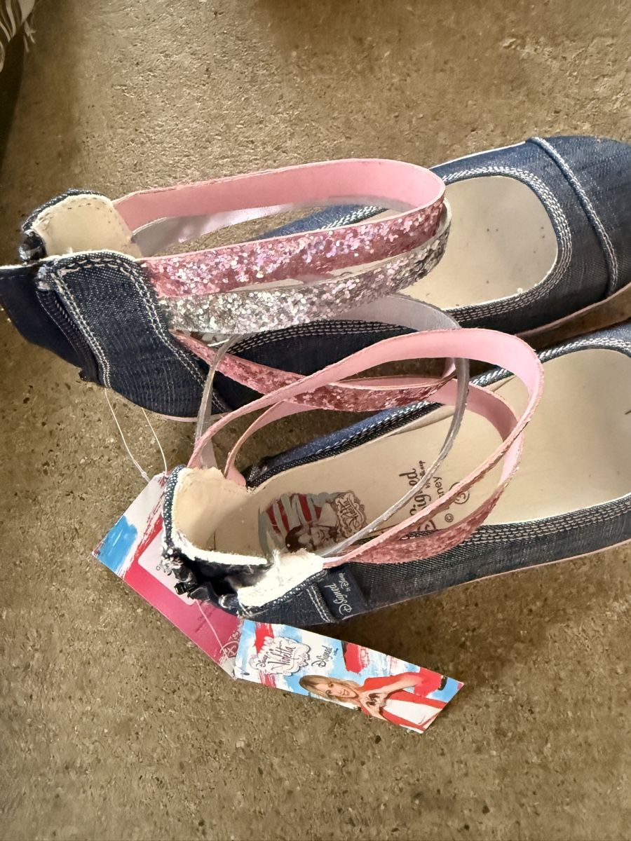 Scarpe per ragazze: Schuhe – Nuovo (secondo la descrizione) da Amlikon-Bissegg venduto da Rose_Rose 1