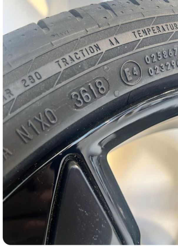 Pneumatici & Ruote complete: Neuwertiger Sommerradsatz 19" – Nuovo (secondo la descrizione) da Wettingen venduto da VO40 1