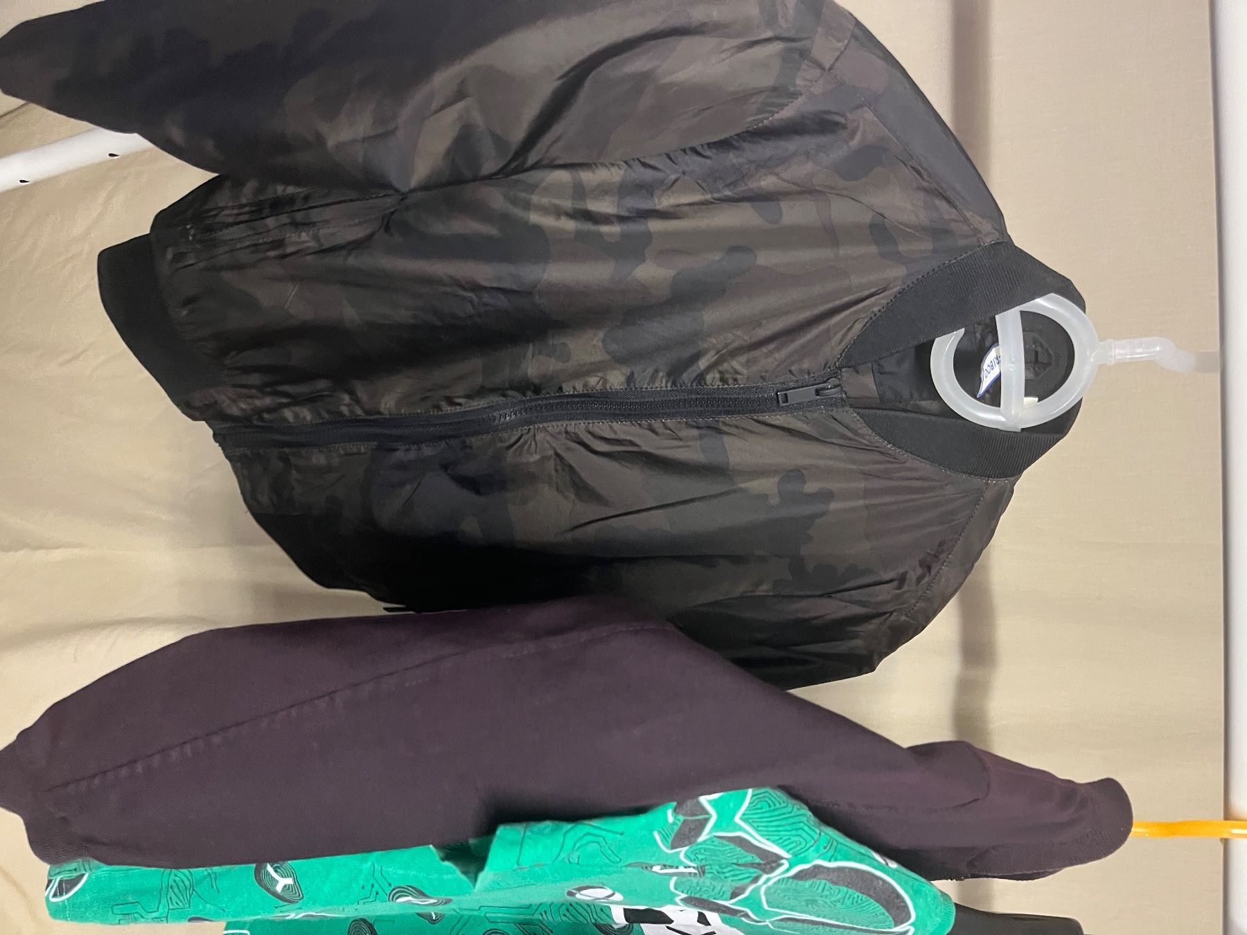 Lotti & Set di vestiti: Junge Kleider Paket: 122/134 ; 10 Stück – Usato da Zürich venduto da Proton_Slit 2