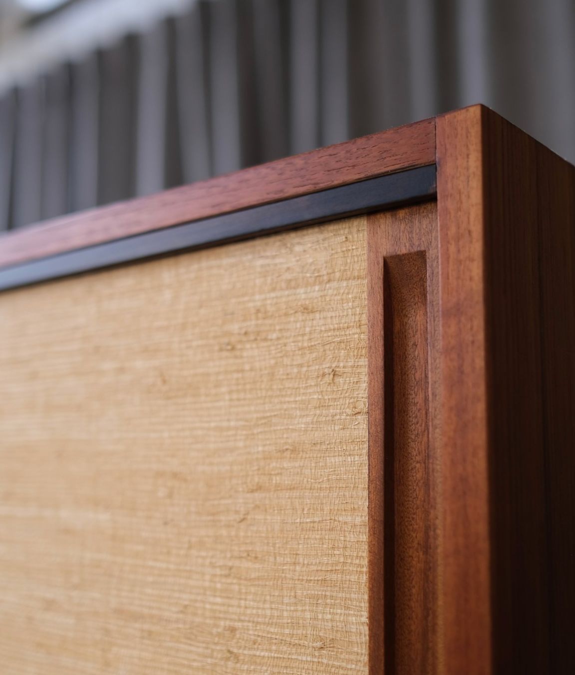 Cassettiere: Dieter Wäckerlin Sideboard von Behr Möbel 1958 – Usato da Bern venduto da Zmodern_VIN 7