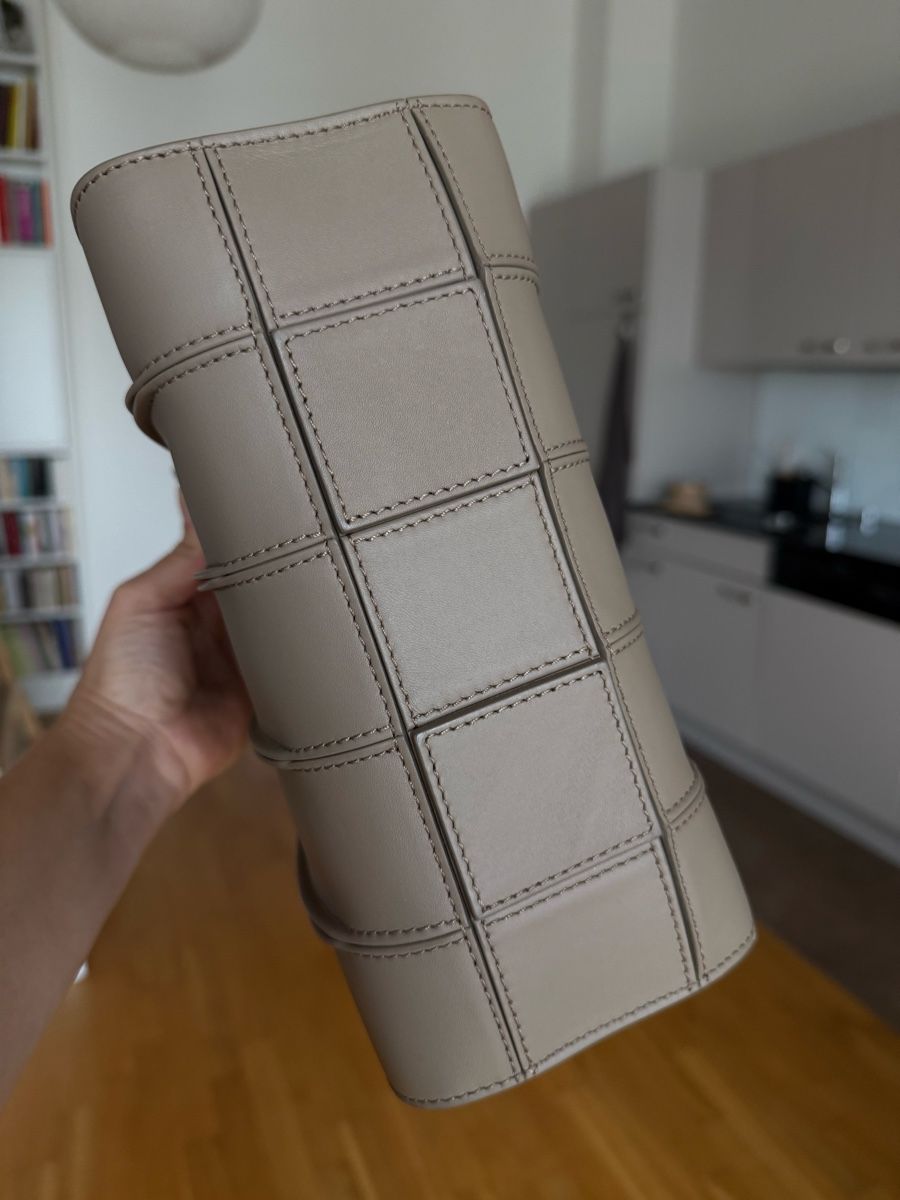 Max Mara Borse da donna: Max Mara Whitney 4 perfect condition – Nuovo (secondo la descrizione) da Zürich venduto da gracieteS 3