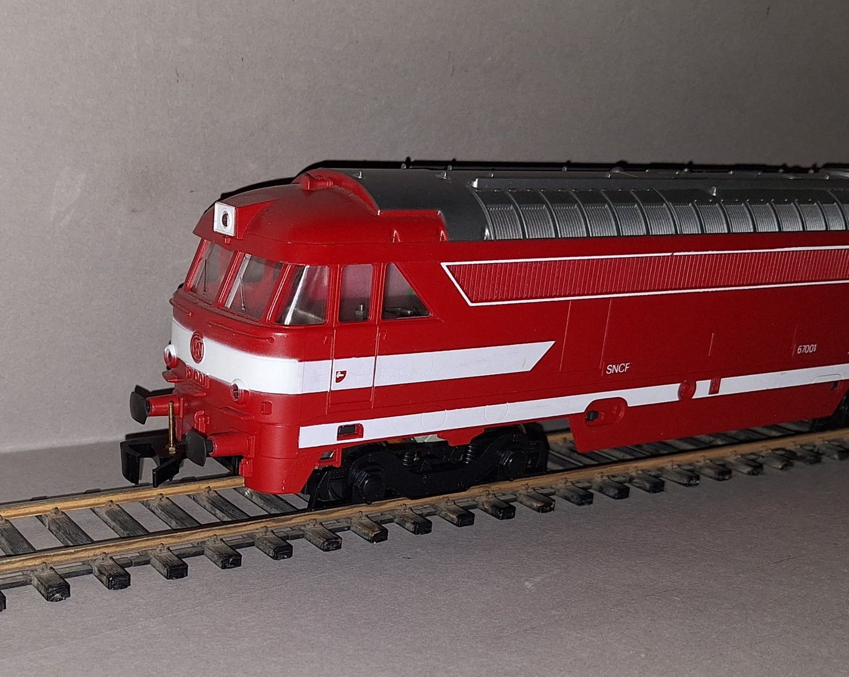 Lima Trains électriques: LIMA SNCF Diesellok – D'occasion à St. Margrethen par