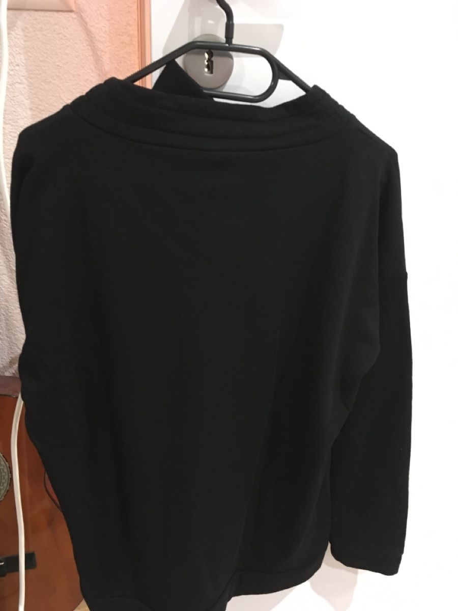 Maglioni & Felpe: Cartoon Pullover schwarz mit Pailletten Grösse S – Usato da Oberrohrdorf venduto da Desteny1 2