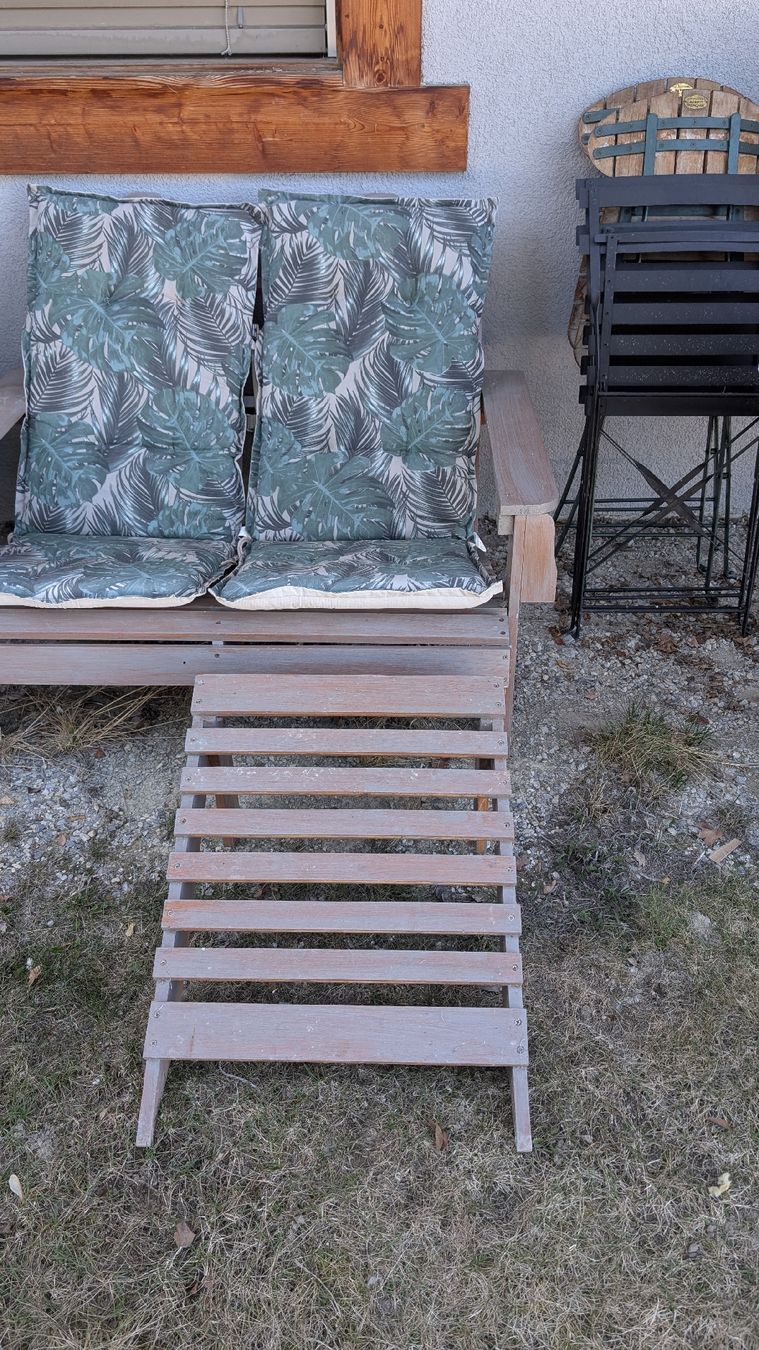 Sedie a sdraio: Ensemble 2 fauteuils et canapé avec repose-pieds – Usato da Haute-Nendaz venduto da DetoutDerien 8