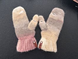 Gefütterte Fäustlinge mit Fingerloch, neu, warm!