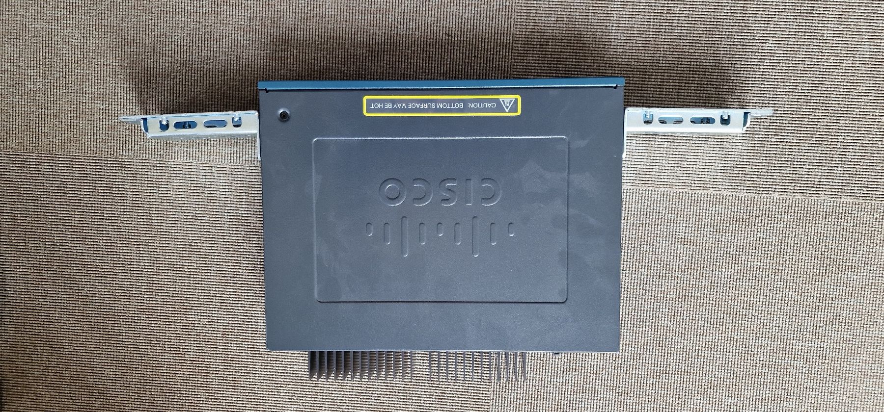 Cisco Modem & Router: Cisco Catalyst 3560 PoE-8 – Usato da Gerlafingen venduto da dulifuli 1
