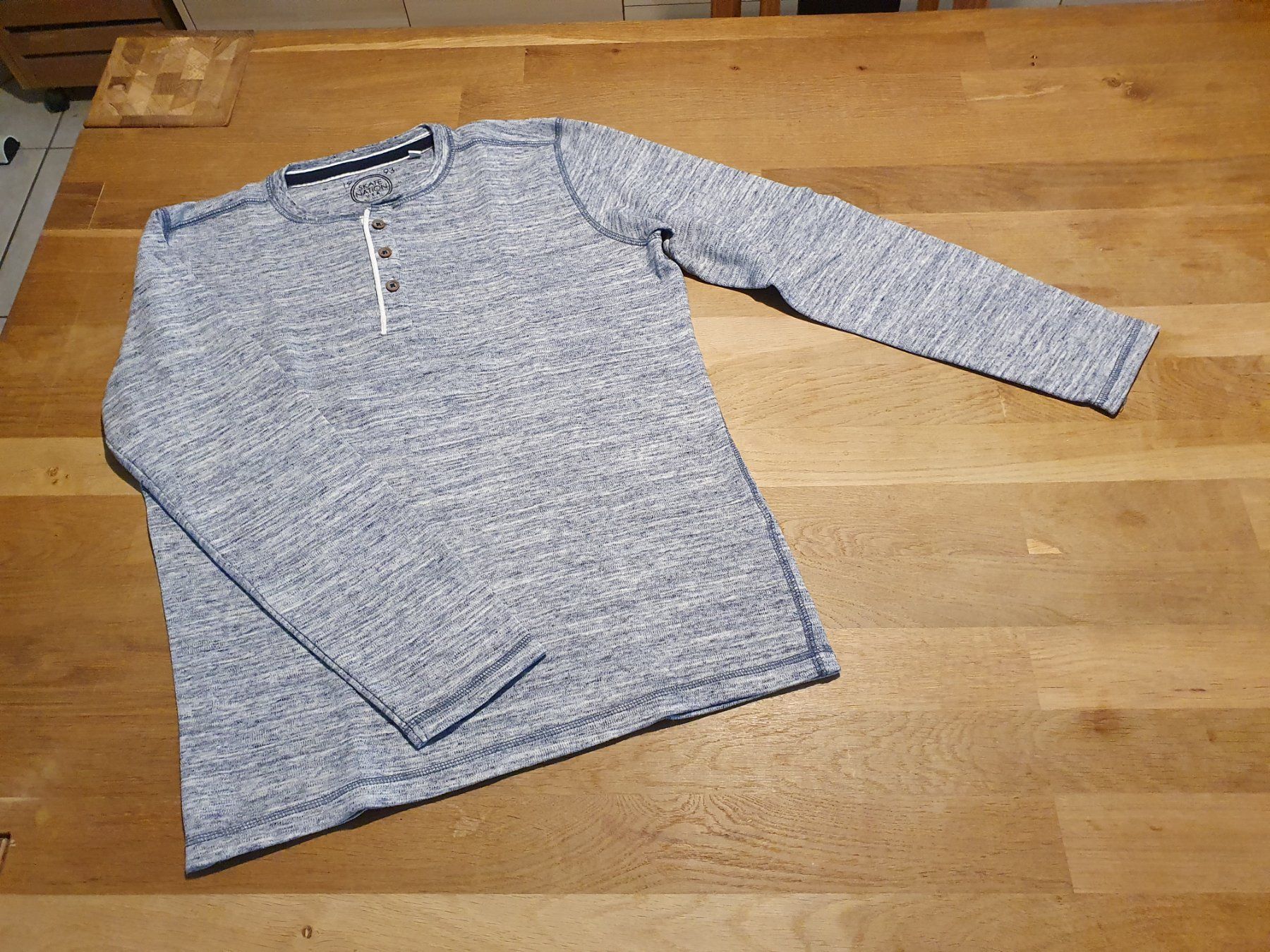 C&A Maglioni & Felpe: neu: Sweatshirt/PulloverGr. 158/164 von C&A, 100% Baumwolle – Nuovo (secondo la descrizione) da Urtenen-Schönbühl venduto da Chaeppeler