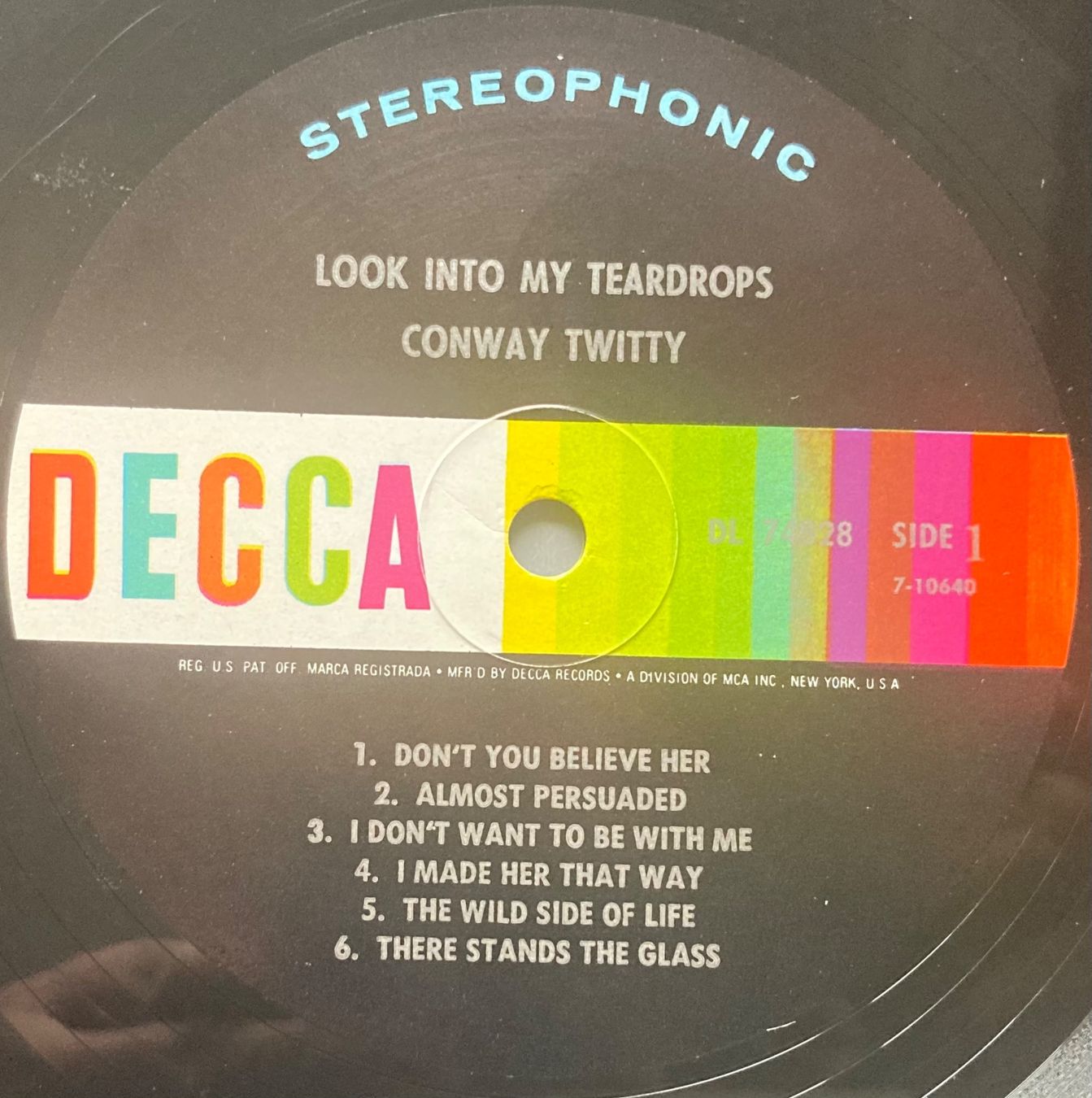 Dischi in vinile: CONWAY TWITTY - LOOK INTO MY TEARDROPS – Usato da Poliez-Pittet venduto da Newtown-Records 3