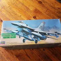 Hasegawa 1/72 GD F-16A Plus Fighting Falcon