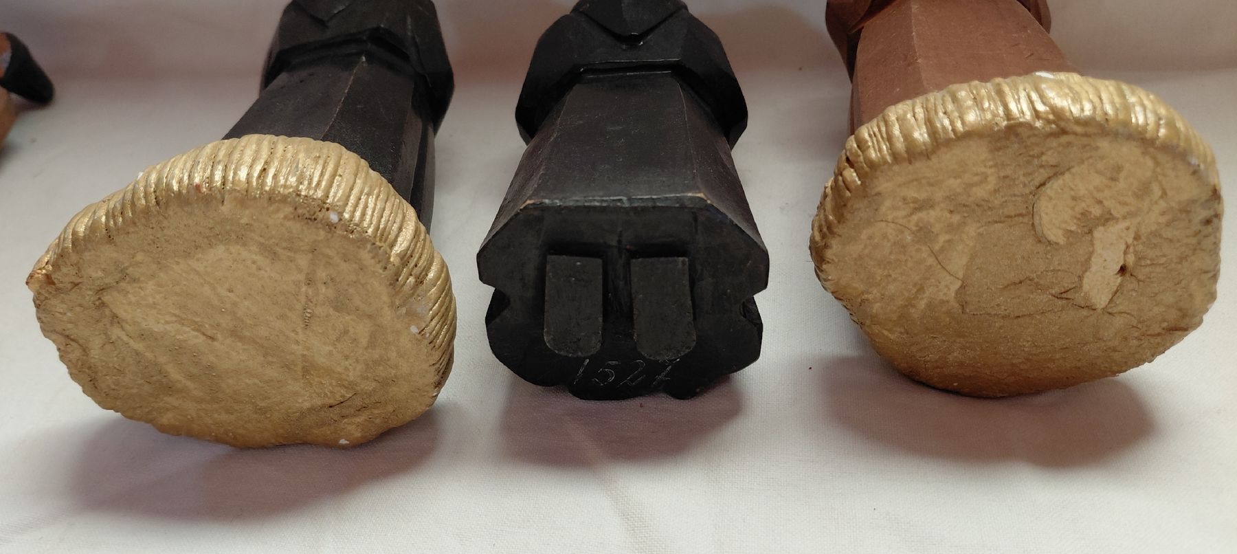 Skulpturen & Statuen: 3 geschnitzte antike Mönchsfiguren Huggler Brienz – Gebraucht aus Trogen von Limboo 4