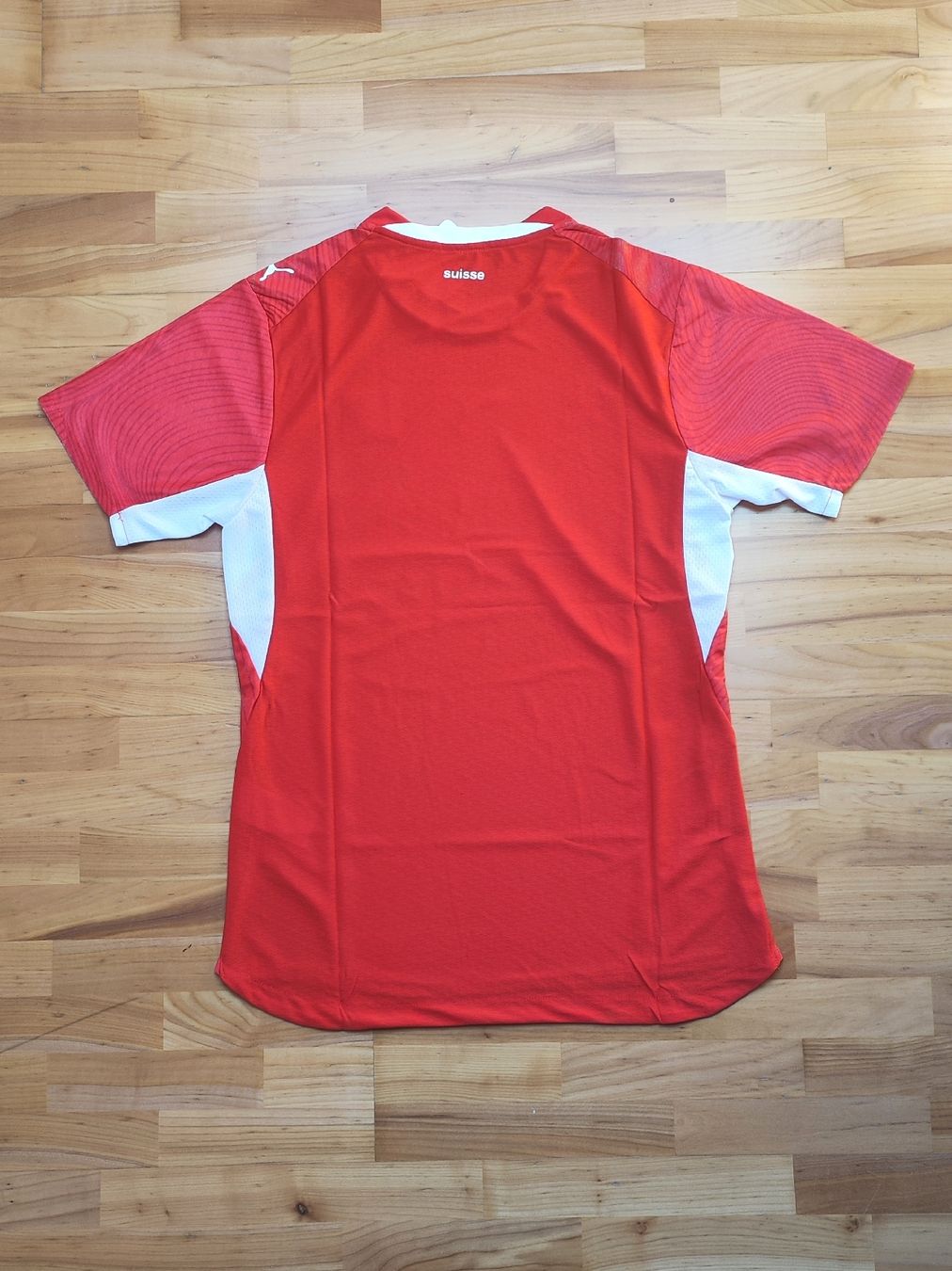 Puma Leibchen & Hosen: Schweiz Heimtrikot 2026 – Neu (gemäss Beschreibung) aus Breitenbach von Lqris 1