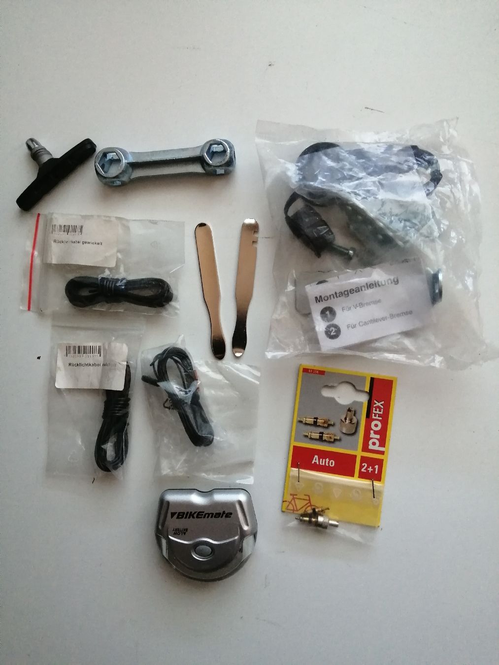 Pezzi di ricambio: Fahrrad Reperatur Set – Nuovo (secondo la descrizione) da Honau venduto da holunder3 1