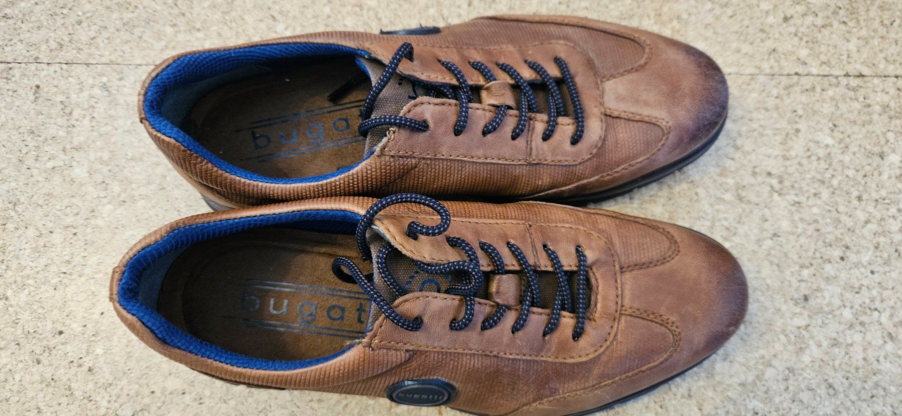 Bugatti Scarpe da uomo: Neue, elegante braune Bugatti Herren Schuhe, Gr. 43 – Nuovo (secondo la descrizione) da Menziken venduto da Luzerner1980 2