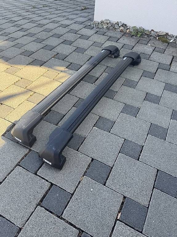 Box da tetto: Thule Dachbox mit Dachträger – Usato da Oberdorf BL venduto da kreis04 4
