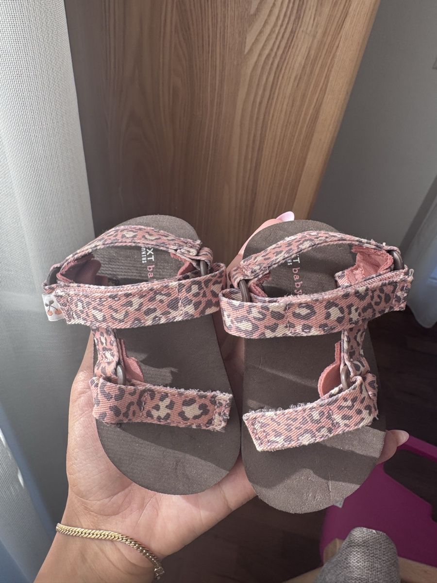 Next Scarpe per ragazze: Sandalen Leo Print Grösse 19 neu – Nuovo (secondo la descrizione) da Luzern venduto da raquel.m 3