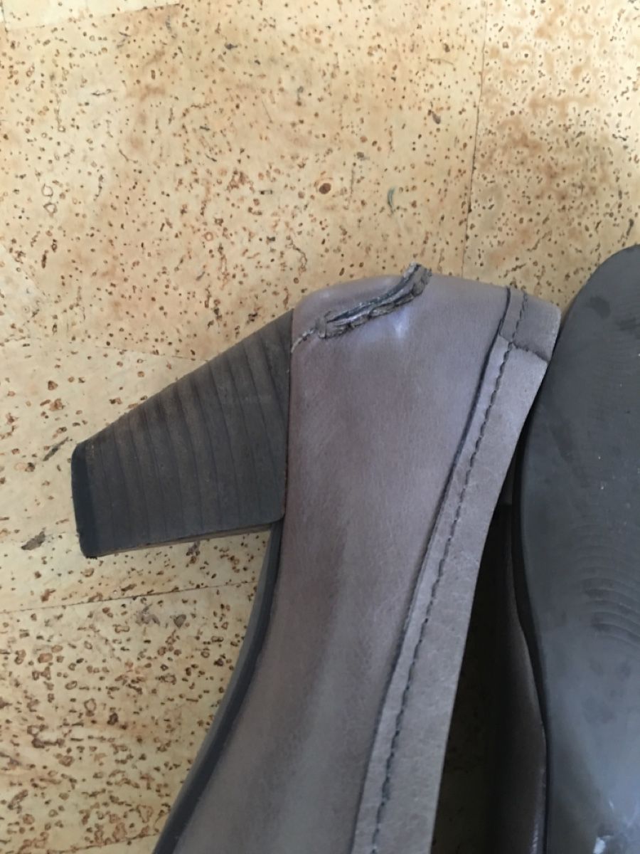 Scarpe da donna: Scarpe  – Nuovo (secondo la descrizione) da Schwyz venduto da Francesca54 3