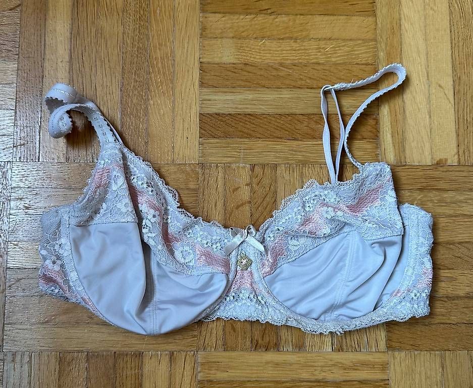Beldona Altra biancheria intima: Bügel-BH Beldona weiss Gr. 80D – Usato da Zürich venduto da alex124