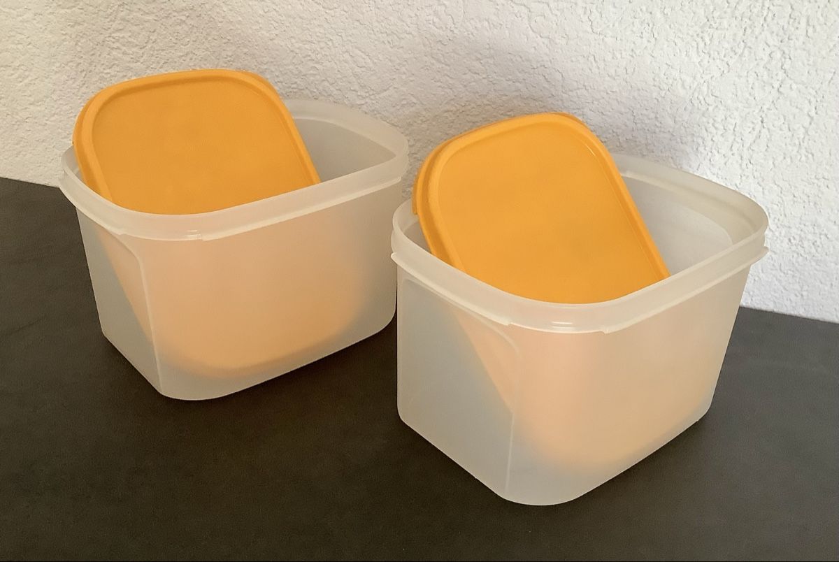 Tupperware Recipients et similaires: Tupperware 2 Vorratsdosen 1,9 Liter, gebraucht – D'occasion à Züberwangen par benjause 1