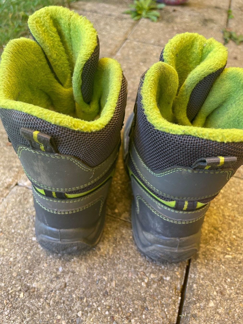 Superfit Scarpe per ragazzi: Superfit Winterstiefel Gr 26 – Usato da Langnau am Albis venduto da Elli2013 2