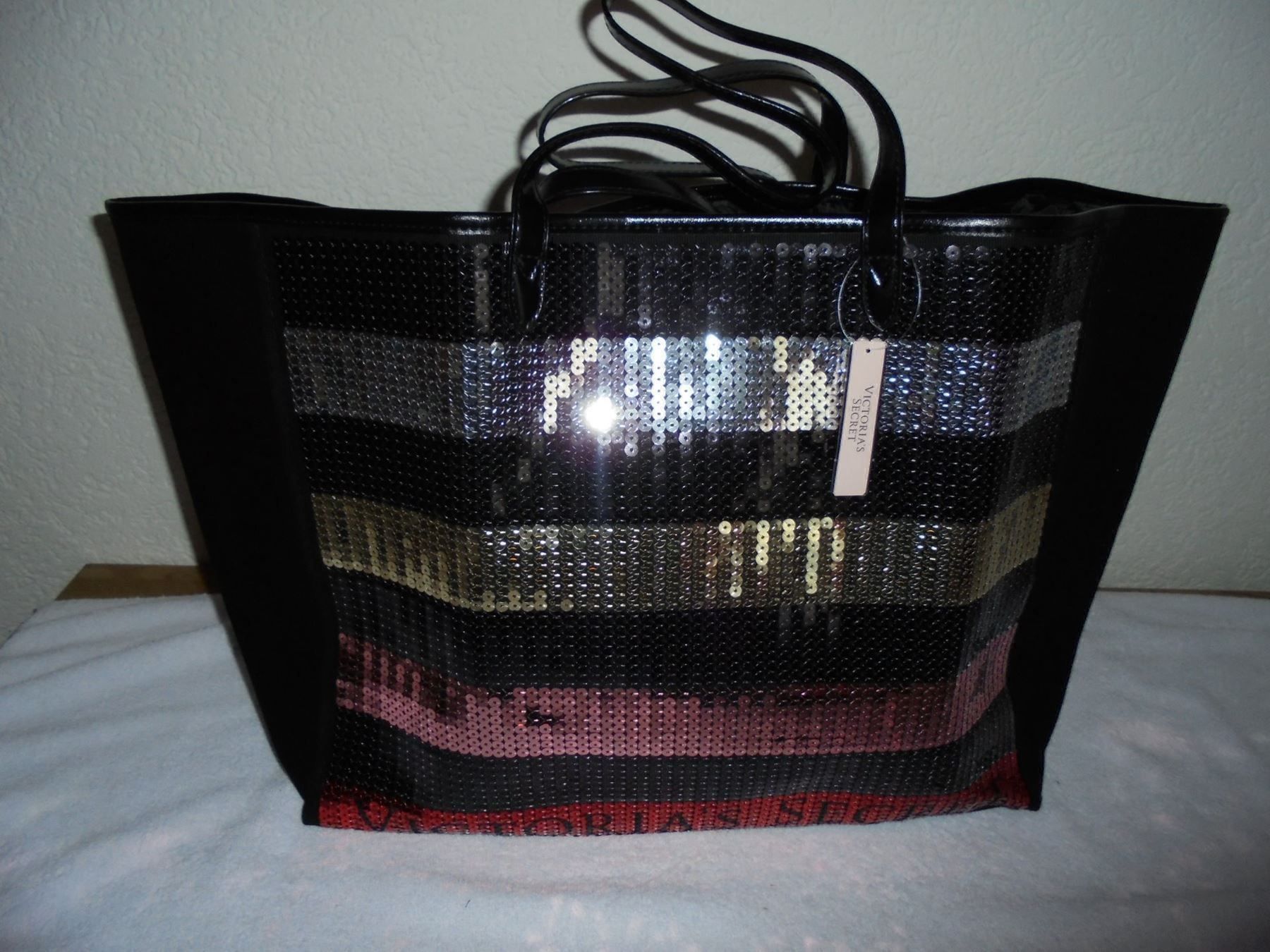Victoria's Secret Borse da donna: VICTORIA'S SECRET GROSSE TASCHE/ SHOPPER – Nuovo e nell'imballaggio originale da Aarau Rohr venduto da PinkSchwein