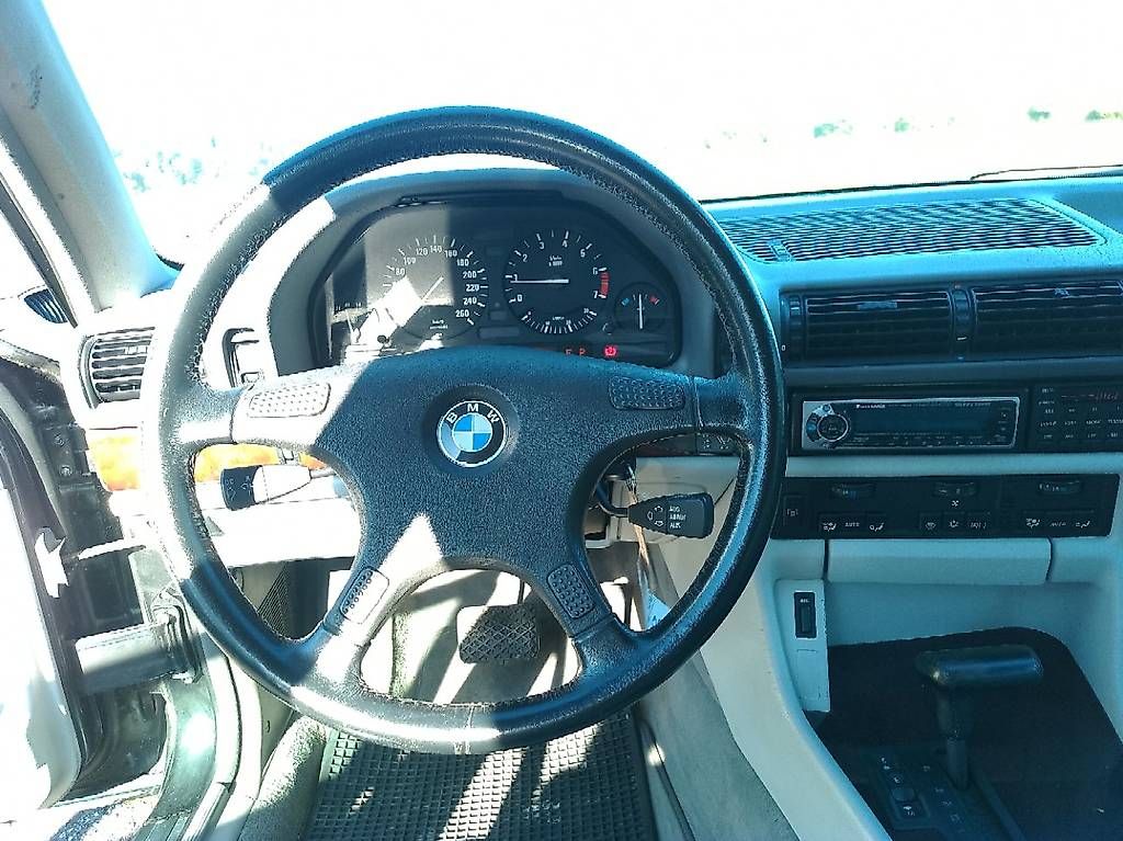 BMW Automobili: BMW 735i ab MFK  Okt 24 – Usato da Langenthal venduto da Jasson_Anderson 2