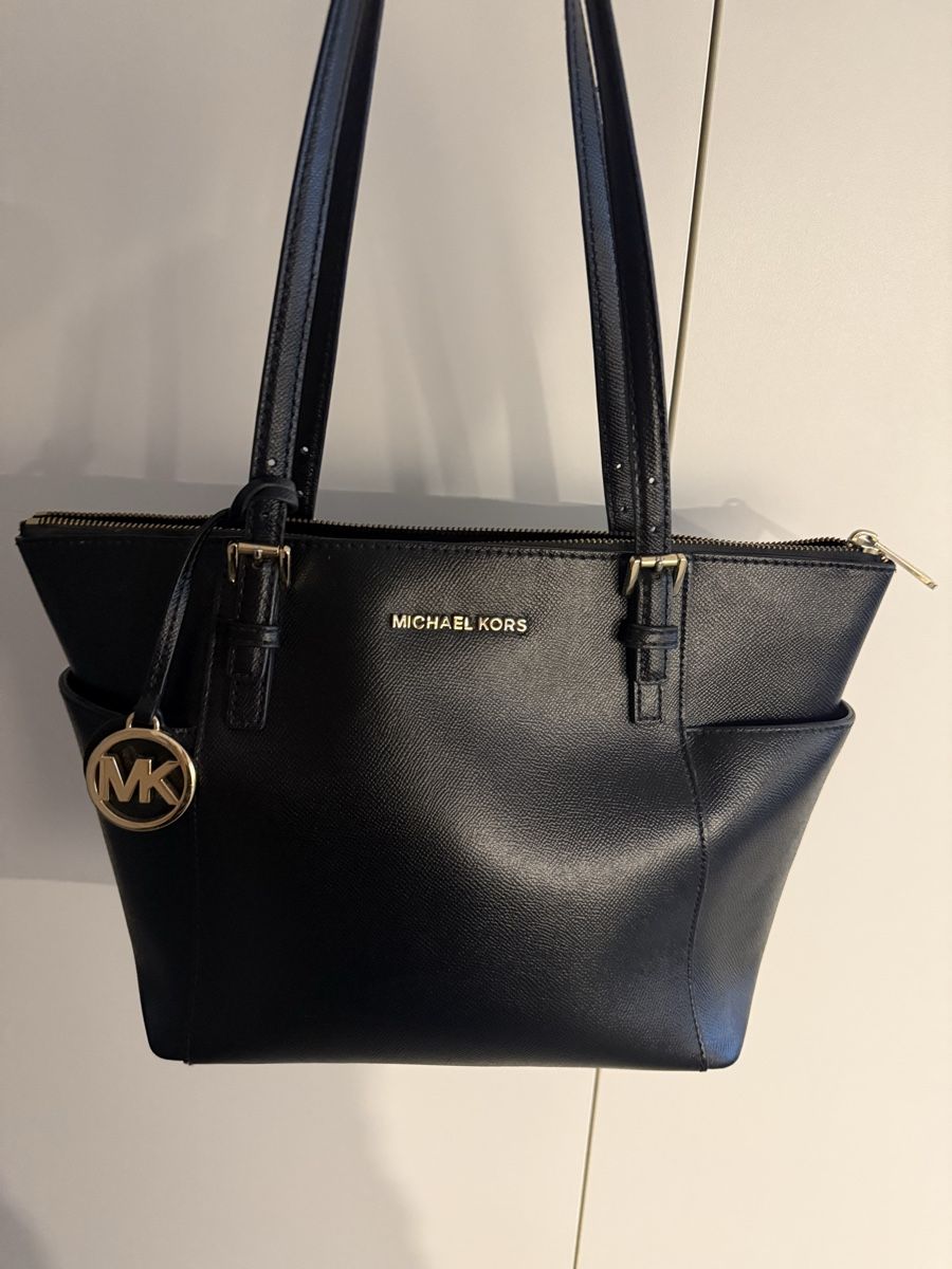 Michael Kors Borse da donna: Michael Kors Tasche Schwarz – Usato da Solothurn venduto da milena_03