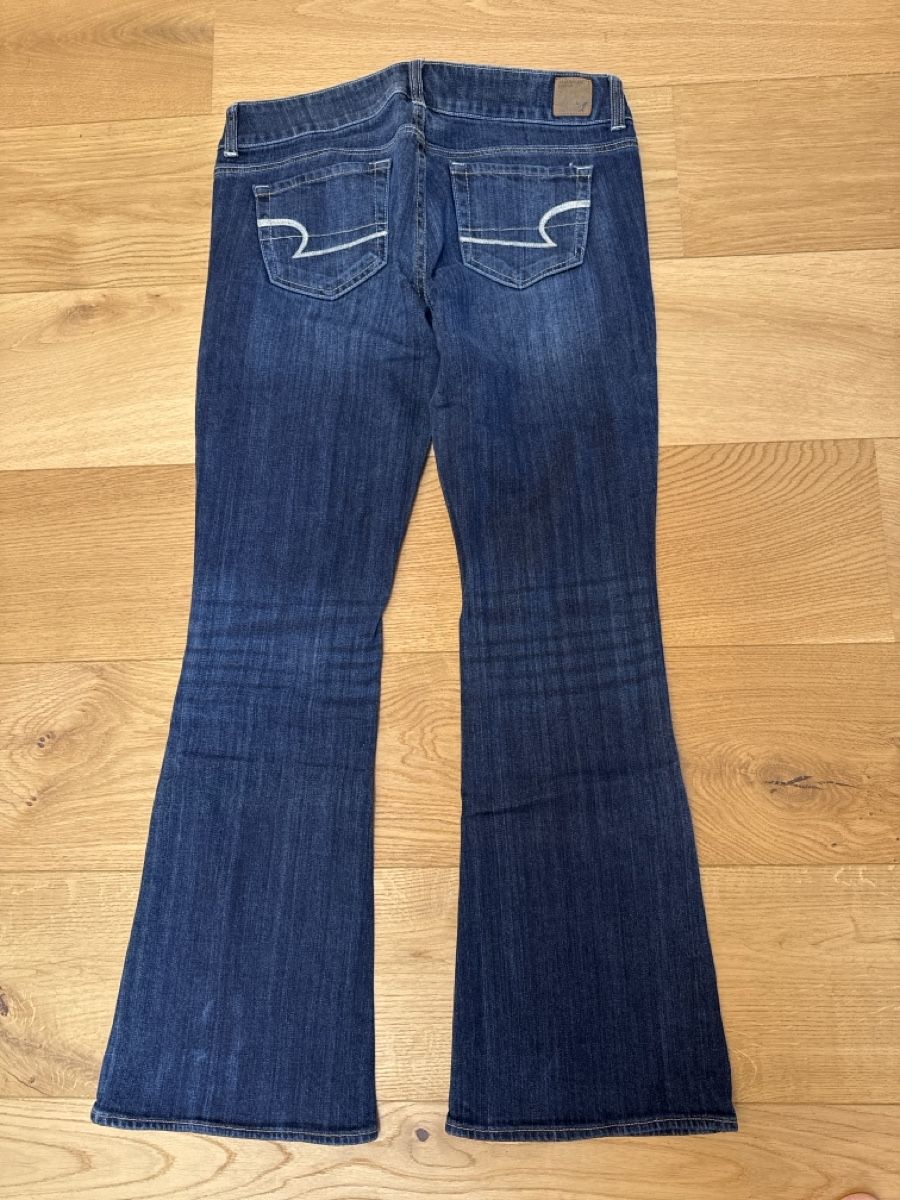 American Eagle Jeans: American Eagle Damen Jeans, Grösse 6 short – Usato da Raron venduto da cathy123 1