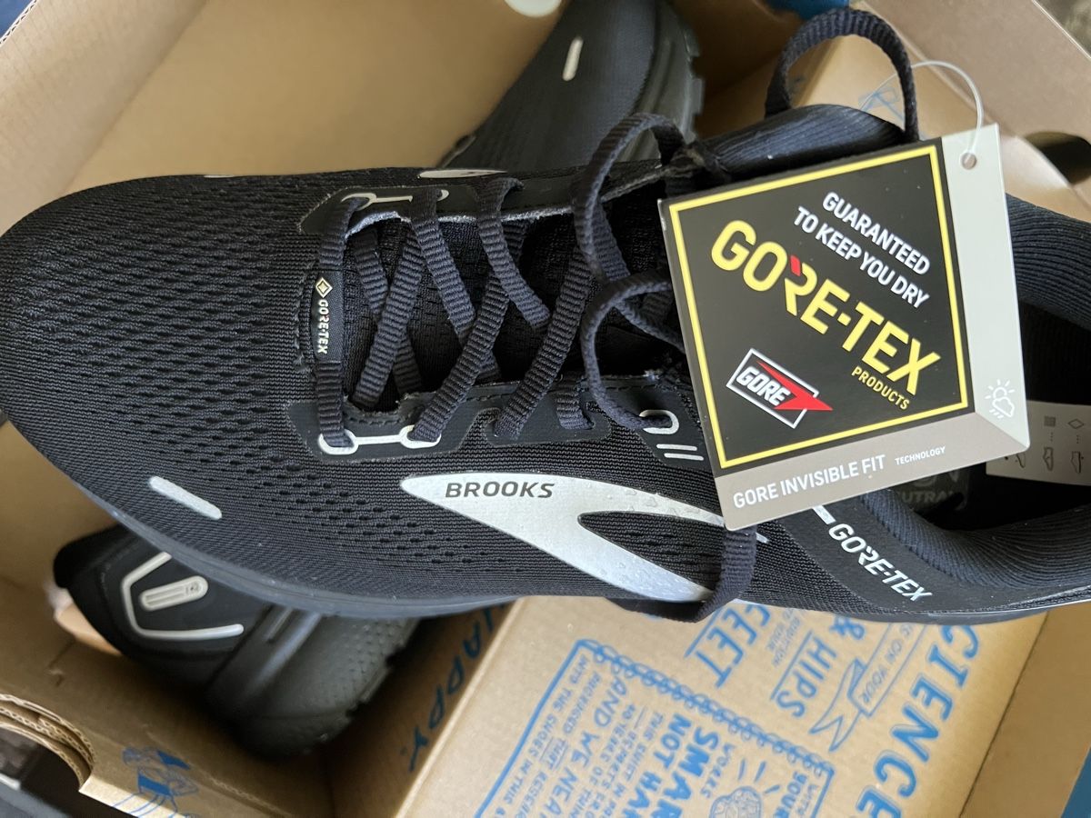 Scarpe da uomo: BROOKS Ghost 14 GTX Black/Black/Ebony – Nuovo e nell'imballaggio originale da Basel venduto da La.Bonne.affaire 1