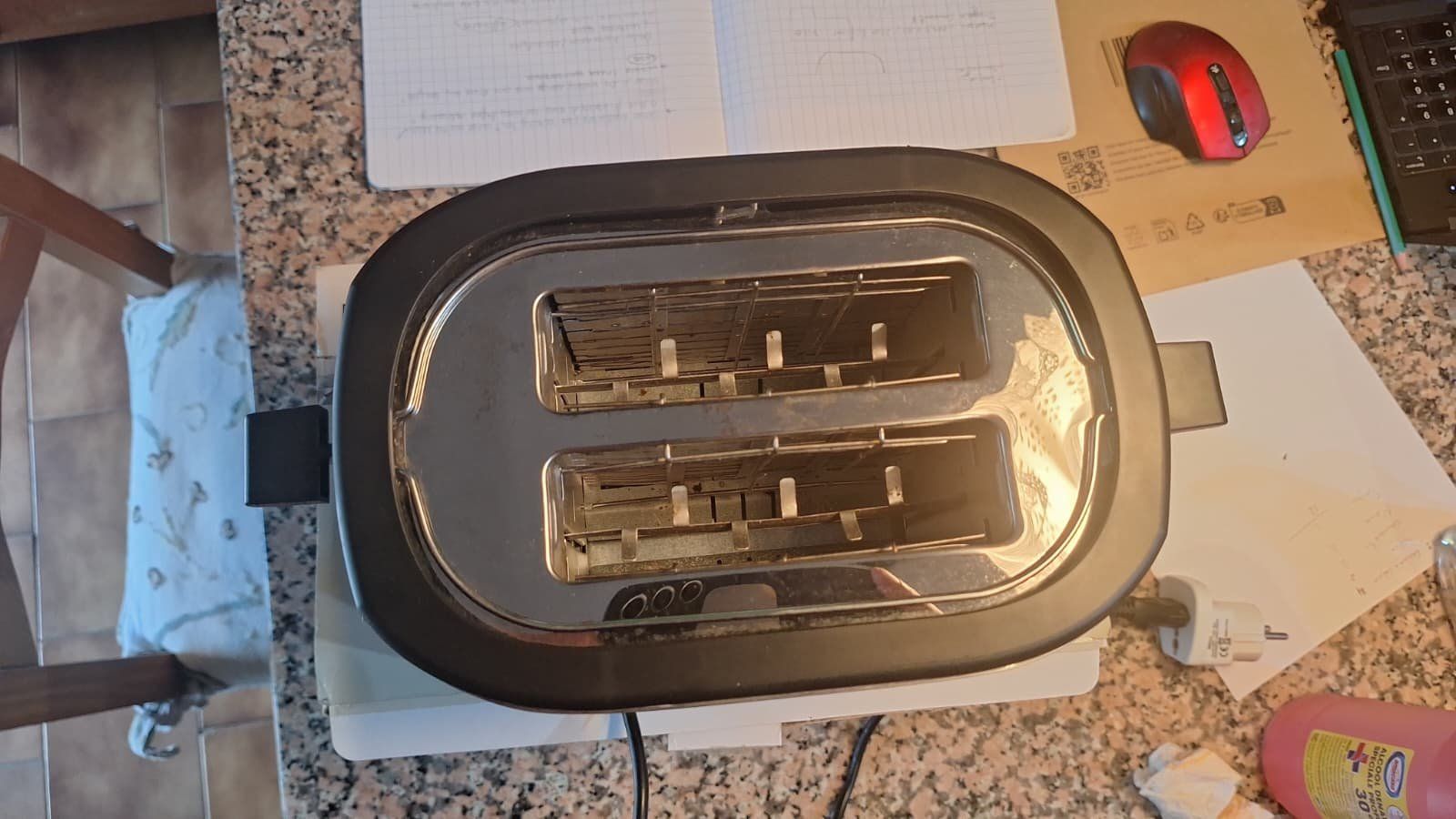 Elettrodomestici da cucina: Toaster Edelstahl Doppelschlitztoaster Originalverpackung – Usato da Küssnacht am Rigi venduto da CALIFRASQUI 2