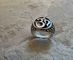 Silber Ring 925 OM Symbol - charakteristisch für die 3 Veden