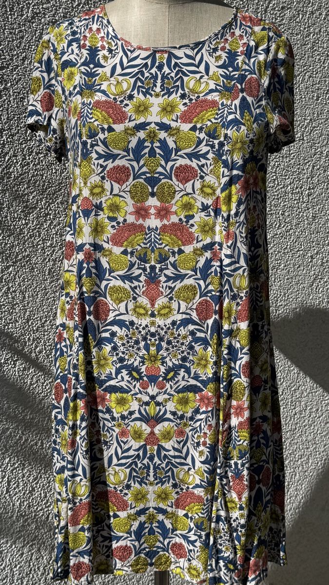 H&M Kleider: H&M Sommerkleid Gr. 34 – Neu (gemäss Beschreibung) aus Zürich von SesePorti