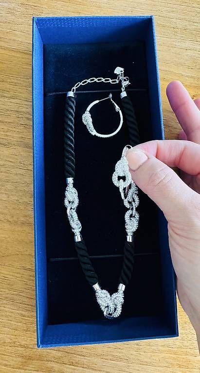 Colliers: Swarovski Collier und Creolen – D'occasion à Reiden par clou25 2