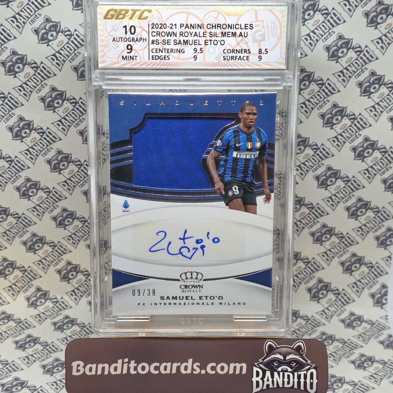 Topps Carte collezionabili: 2020-21 Panini Samuel Eto'o Patch auto /38 inter topps – Nuovo (secondo la descrizione) da Liebefeld venduto da Banditocards