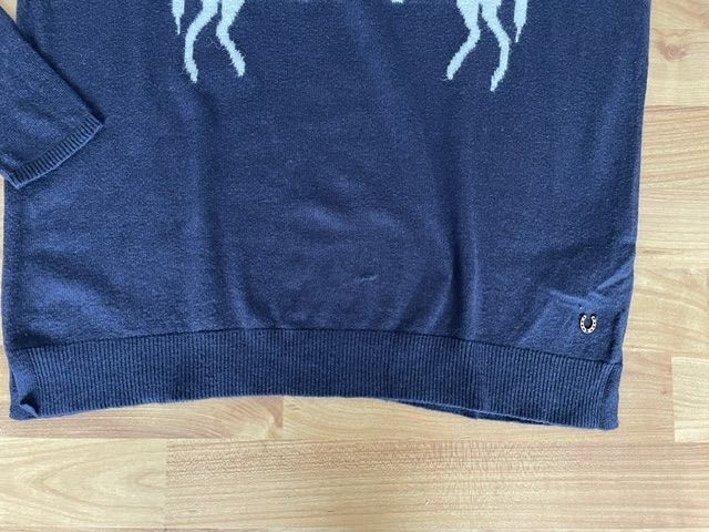 H&M Maglioni & Felpe: Strick Pullover mit Pferd, dunkelblau, Grösse S – Usato da Niederweningen venduto da sho_mb8y 1