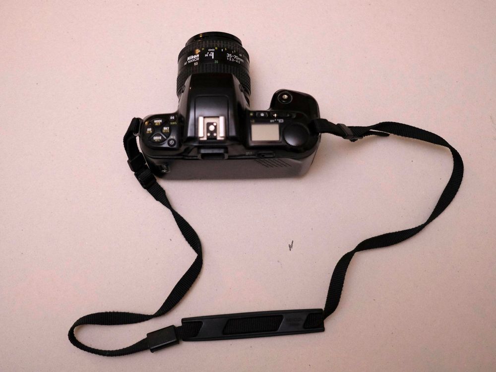 Nikon F601 AF NIKKOR 35-70mm F/3.3-4.5 (Gebraucht) in Zürich für CHF 79