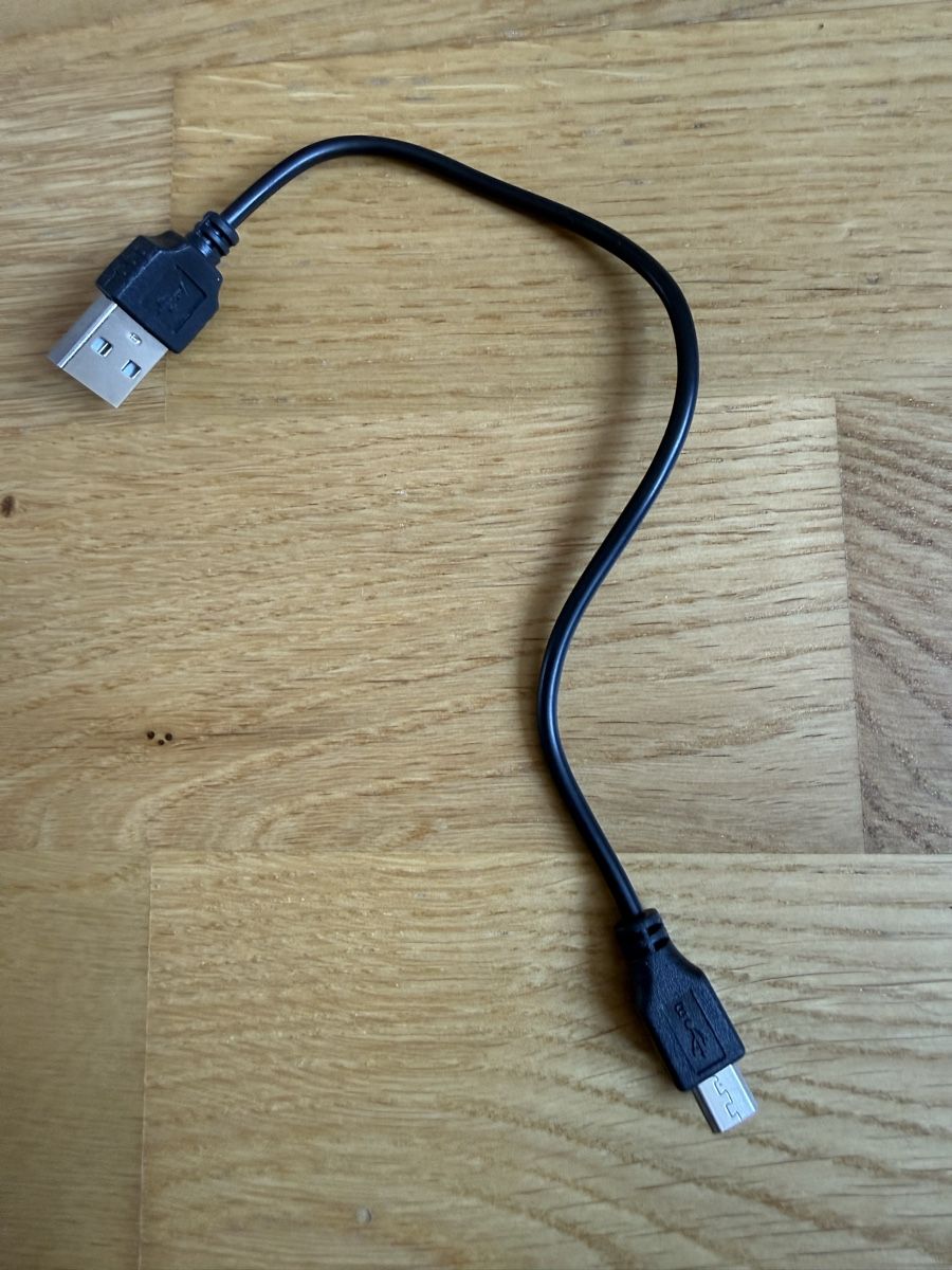 Cavi: 5 USB-Kabel Set – USB-C und Micro-USB – Usato da Zürich venduto da Yweb 5
