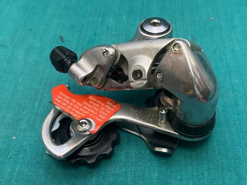 Vintage Umwerfer SHIMANO DEORE DX FD-M650. (Gebraucht) in Sissach für CHF 13 – mit Lieferung auf