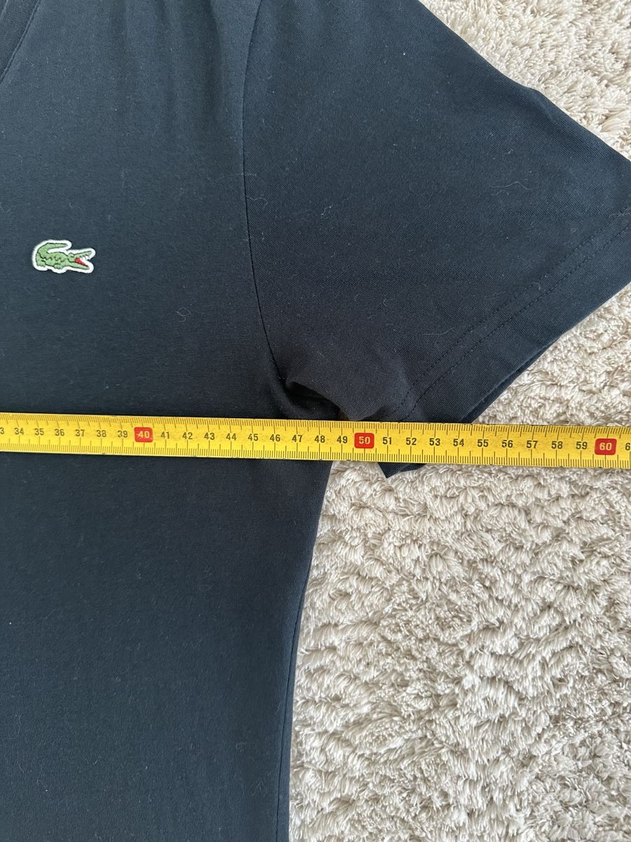 Lacoste T-Shirts: T-shirt Lacoste noir - Taille 3/S – Neu (gemäss Beschreibung) aus Neuchâtel von aliceguins 2
