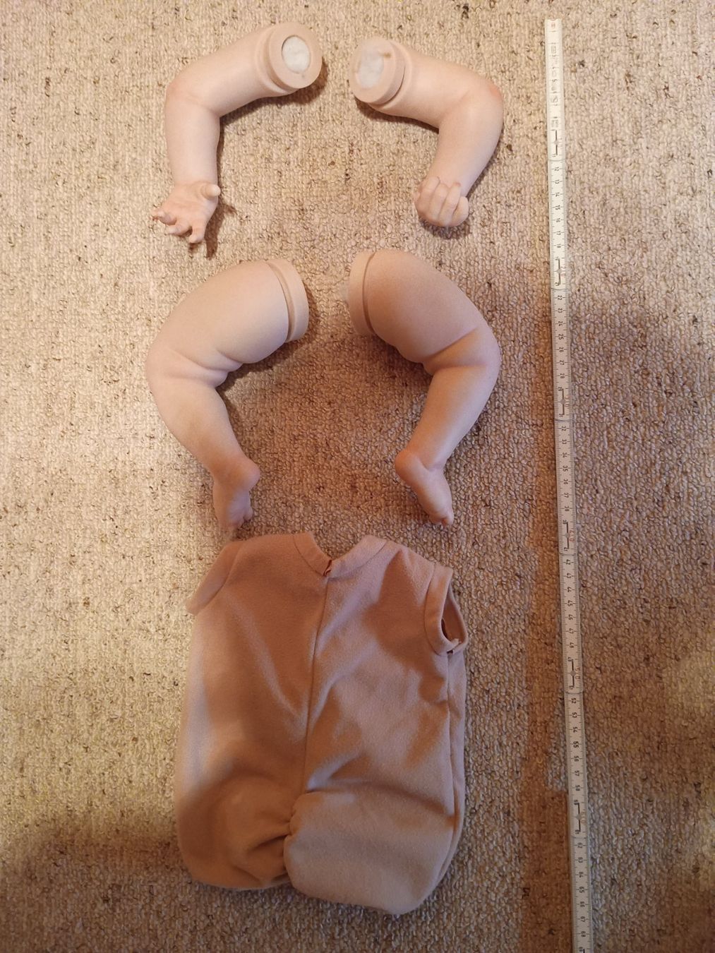 Reborn Puppen: Reborn Kit - RESTPOSTEN – Neu (gemäss Beschreibung) aus Buchs AG von ReaNaTsch 2