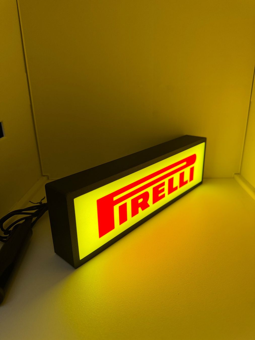 Lampade: Lightbox lumière led PIRELLI – Nuovo (secondo la descrizione) da Vicques venduto da PAMB3D 4