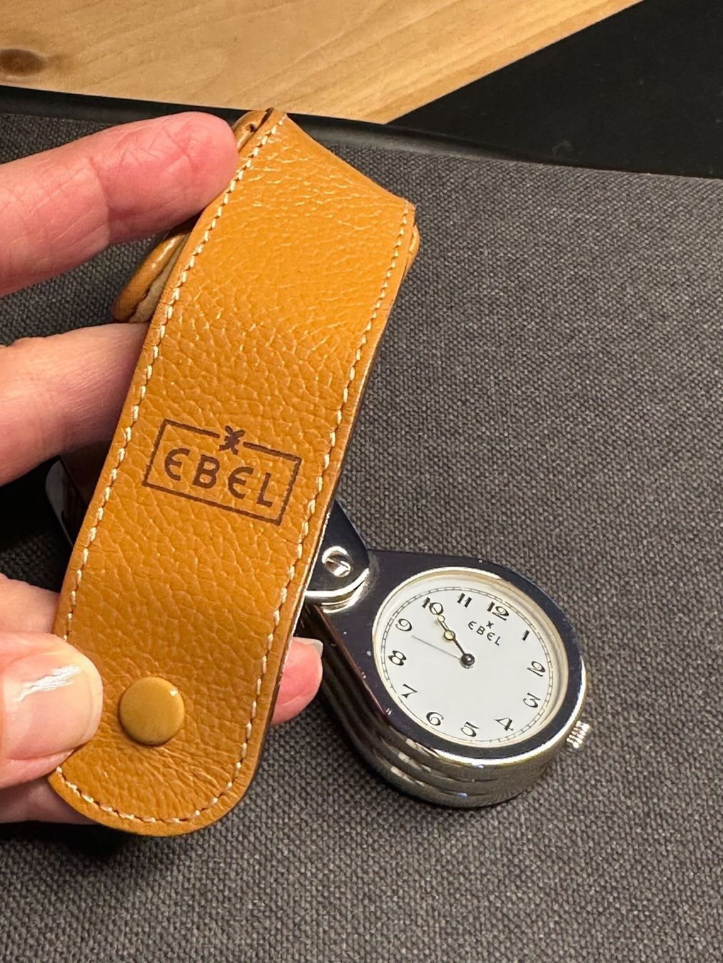 Sveglie: EBEL - Reise Wecker mit Lederetui - spez. Edition – Usato da Hochwald venduto da M-M-S 1