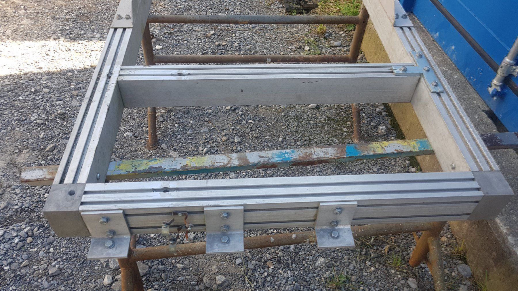 Tutti gli attrezzi: Aluminiumrahmen – Usato da Kerns venduto da avr75 1