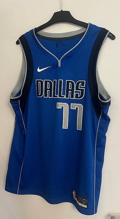 Nike Canottiere & Pantaloni: Dallas Trikot von Doncic – Nuovo (secondo la descrizione) da Schaffhausen venduto da Goni17 1
