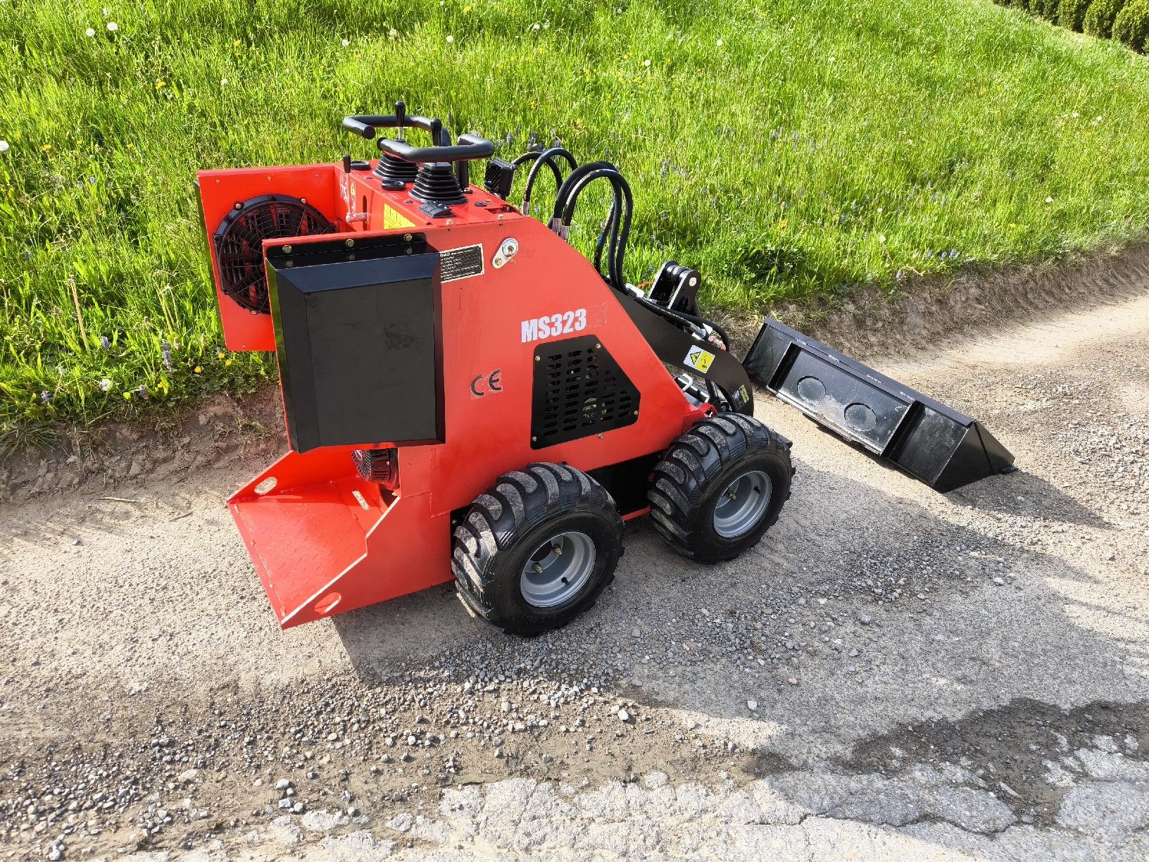 Hoflader: Hoflader Kompaktlader Mini Lader Neu Radlader – Neu (gemäss Beschreibung) aus Geiss von Fiatagri_power 9