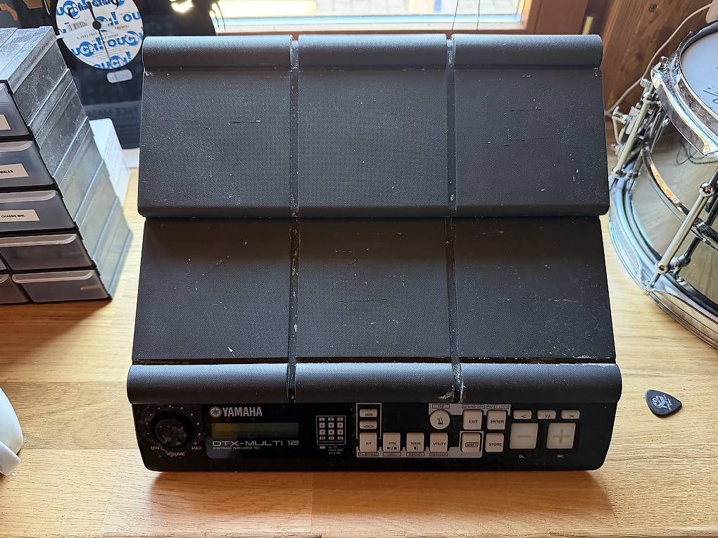 Strumenti musicali: Yamaha DTX Multi 12 – Usato da Lausanne venduto da thibbesu