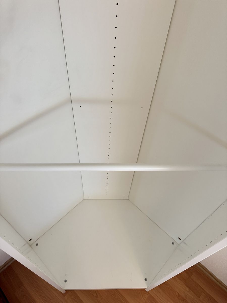Ikea Armadi: IKEA PAX Eckkleiderschrank - Platzsparend! – Usato da Baden venduto da frattelli 1