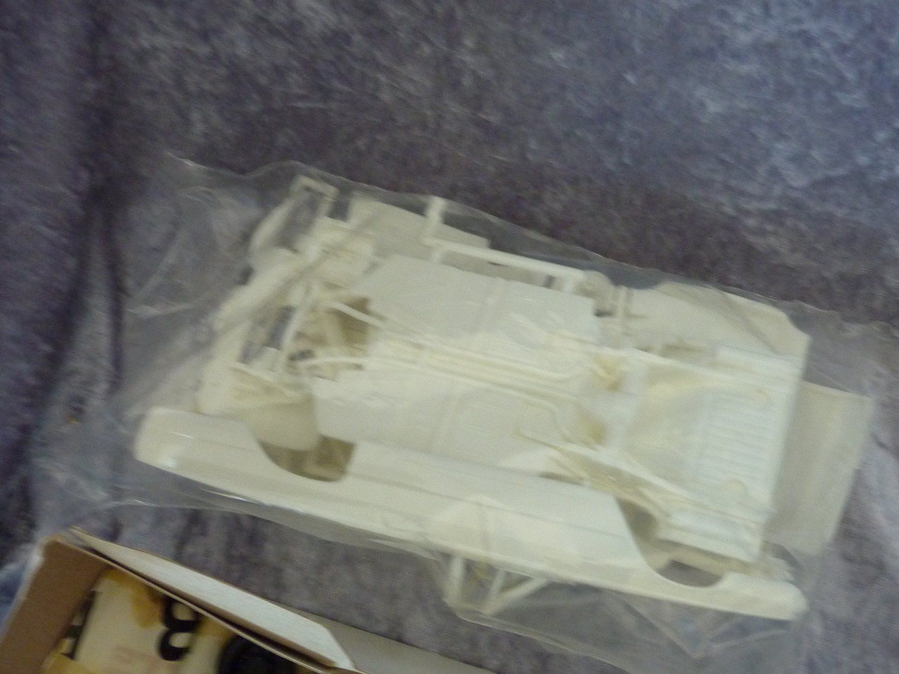 AMT/ERTL Modellini d'auto: Ford Thunderbird 1966 1:25 – Usato da Dürrenäsch venduto da modellautos4you 8