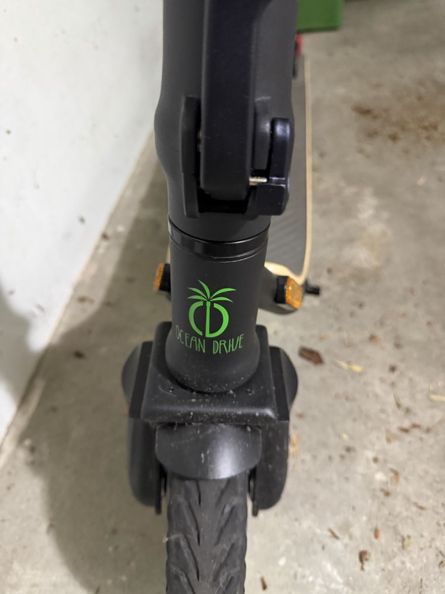 Ocean Drive Kickboard: E-Scooter Ocean Drive schwarz  – Défectueux à Dürnten par stefan-kuenzli